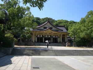 湊川神社　社殿